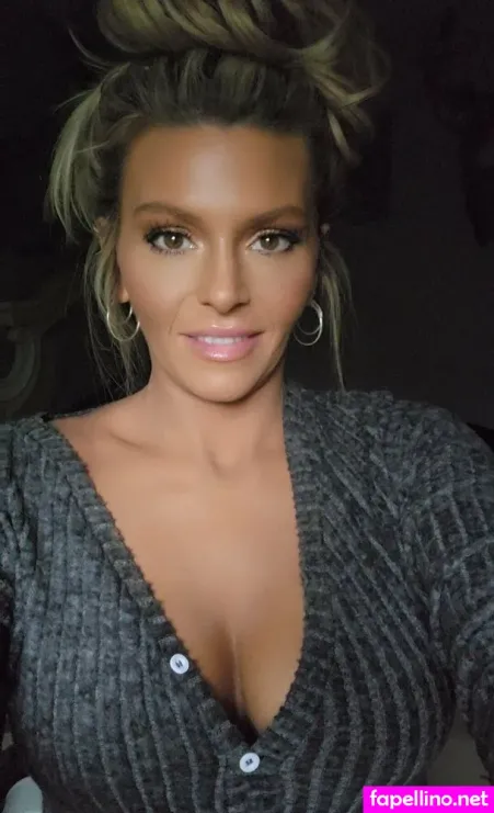 Nicoleky89 OnlyFans Thumbnail #dZh9KlWhi5