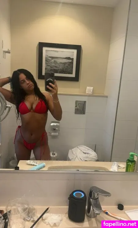 Nicolemackayx OnlyFans Thumbnail #xuDjv5moAu