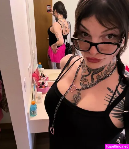 Nicolenyte Main Profile Photo