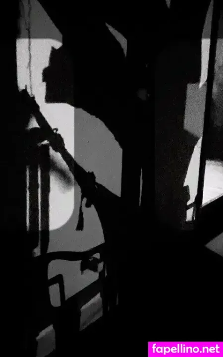 Nicoleperrie OnlyFans Thumbnail #9MczQO6rcw