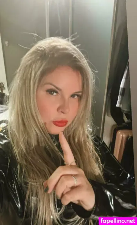 Nicoleperrie OnlyFans Thumbnail #dECqpo08Ak