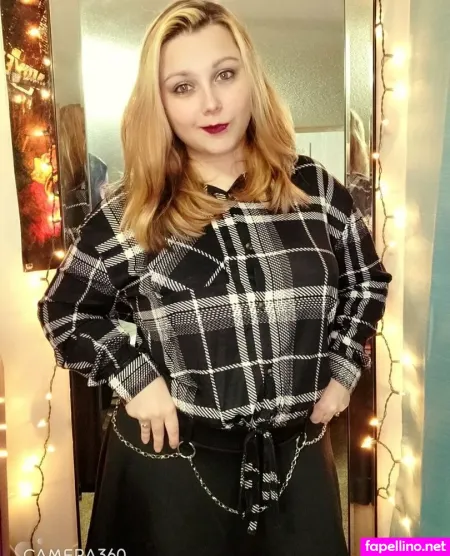 Nicoleraven155 OnlyFans Thumbnail #gOHgaxivcr