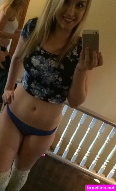 Nicolerileyfree OnlyFans Thumbnail #NtCT8l9XlQ
