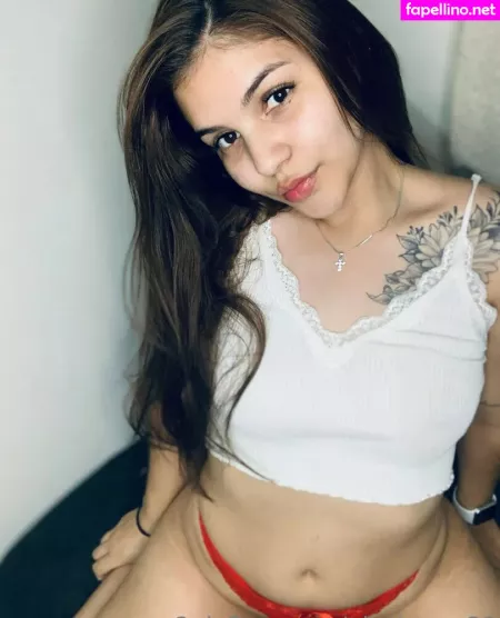 Nicoleross23 OnlyFans Thumbnail #u6JPF2tKqt