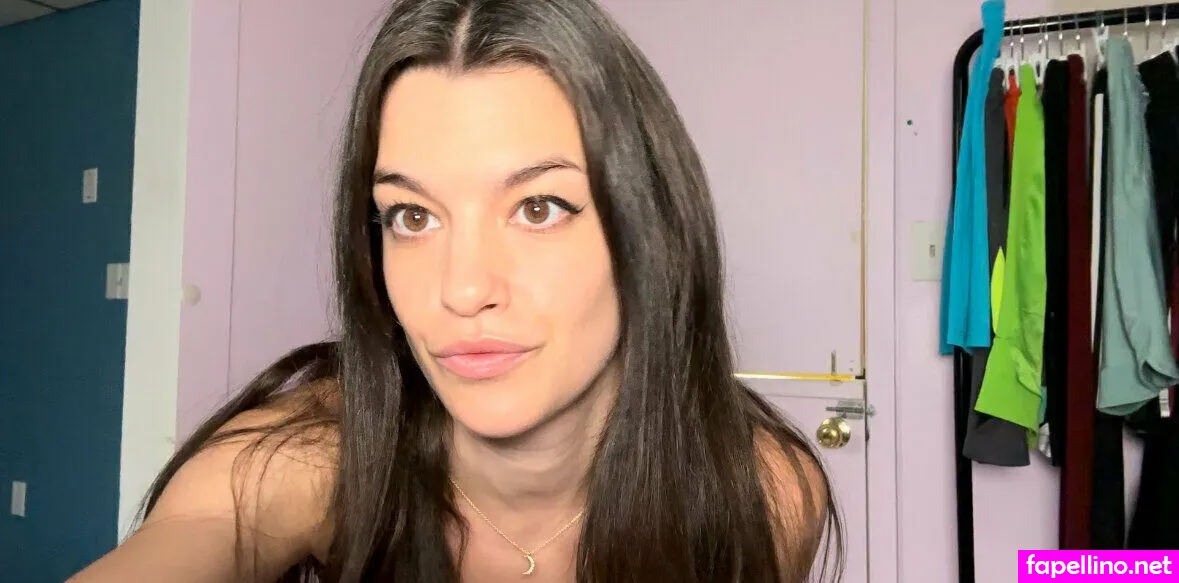 nicoleskirts, nicoleskirtsfree Nude Leaked OnlyFans Photo #ayls6lX9yd