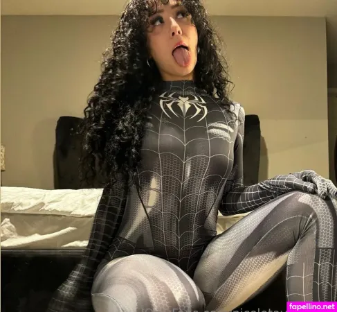 Nicoletaylor2105 1 OnlyFans Thumbnail #ezSiDabBWW
