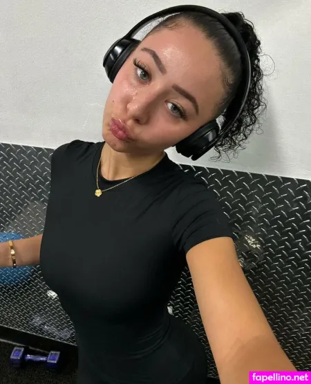 Nicoletaylor2105 1 OnlyFans Thumbnail #jRWp5TtIkN