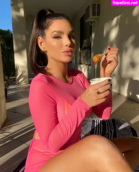 Nicolethorne OnlyFans Thumbnail #AH2JgDOwcW