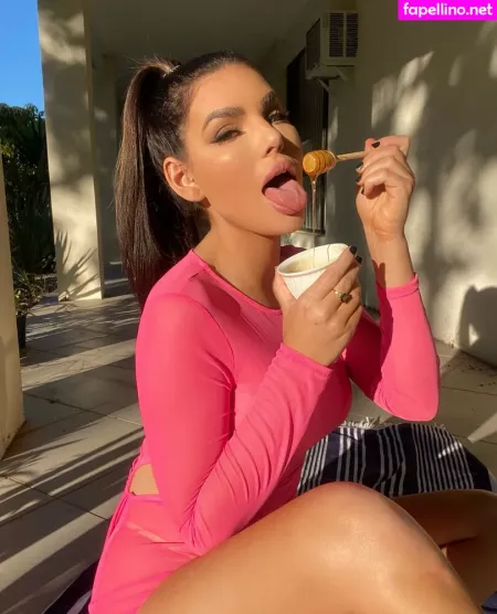 Nicolethorne OnlyFans Thumbnail #cX5PbpNzPs