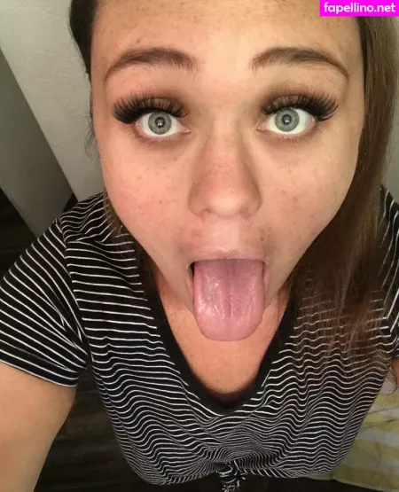 Nicolette Xx OnlyFans Thumbnail #OJWIBbCU24