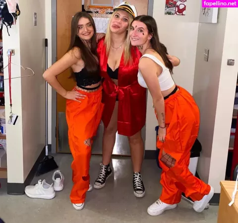 Nicolette OnlyFans Thumbnail #Wk6qZYkAen