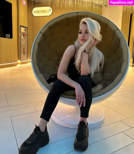 Nicolettten OnlyFans Thumbnail #GhT9SS1LVT