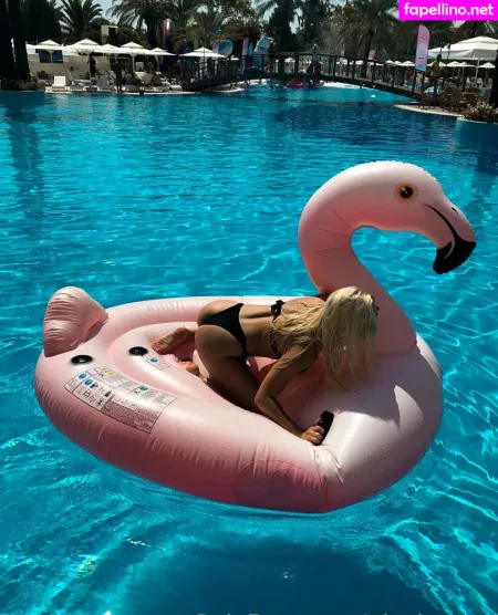 Nicolettten OnlyFans Thumbnail #Q8d7C02ZVu