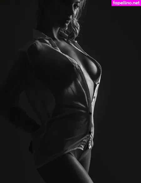 Nicoline Sophie OnlyFans Thumbnail #bhdc32Ggju