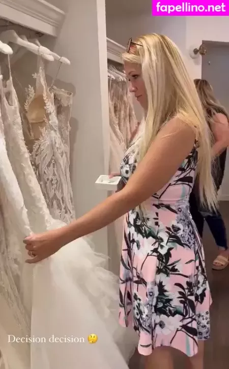 Nicolle A OnlyFans Thumbnail #GtSCn2QVW0