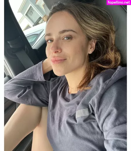 Nicolle Gironda OnlyFans Thumbnail #d7ggHyJDSe