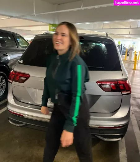 Nicolle Gironda OnlyFans Thumbnail #dJDyiIOdPm