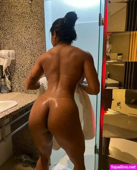 Nicollyrosae OnlyFans Thumbnail #XPhESqSXrk