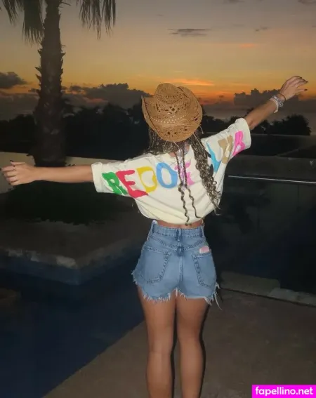 Nicoly Abi Harb OnlyFans Thumbnail #wgXNZ6fKfb