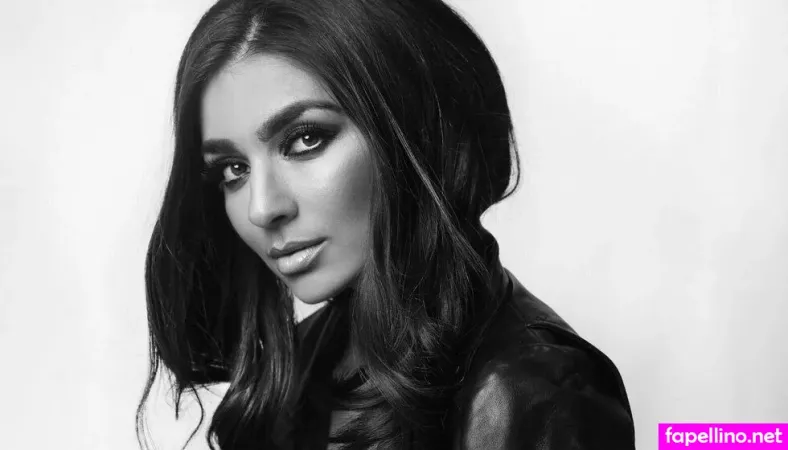 Nida Khurshid OnlyFans Thumbnail #3iN9WmWQim