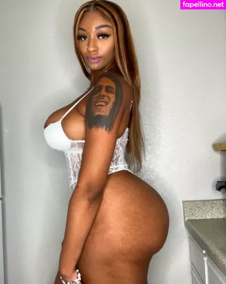 Nigerianamazon 1 OnlyFans Thumbnail #tpYwxHLjGz