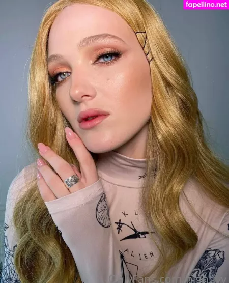 Nightlyy Me OnlyFans Thumbnail #CVzmBZdNfm