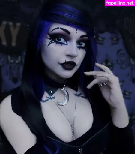 Nightmarekittykat OnlyFans Thumbnail #3AwNZakOea