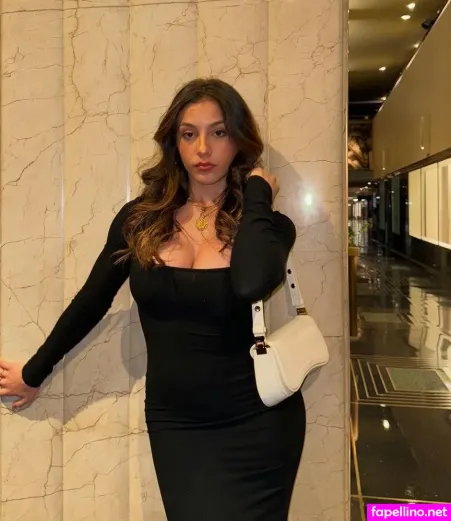 Nihad Sadat OnlyFans Thumbnail #9REw2GSkx2