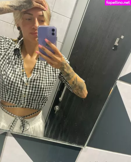 Niicoleamy X OnlyFans Thumbnail #0y1O0P82Me