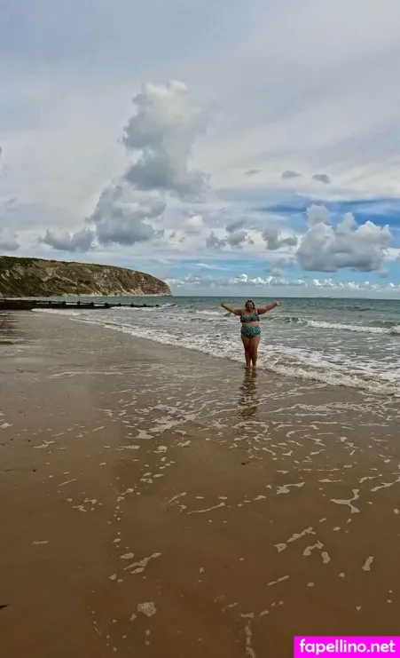 Nik By The Sea OnlyFans Thumbnail #WXVAvb6qTY