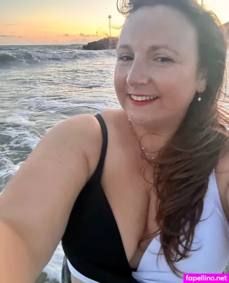 Nik By The Sea OnlyFans Thumbnail #aXp1v4uKp7