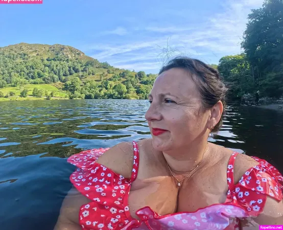 Nik By The Sea OnlyFans Thumbnail #gtsYaxpFVA