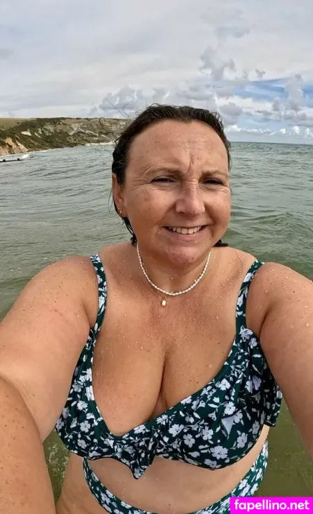 Nik By The Sea OnlyFans Thumbnail #qXzar1Mr7r