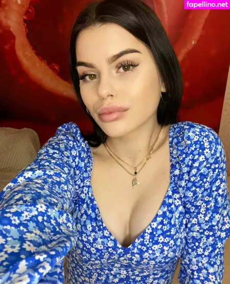 Nika Dream OnlyFans Thumbnail #7fHwQrflKm