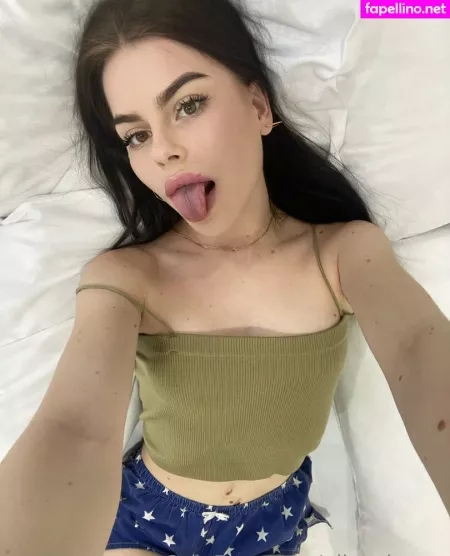 Nika Dream OnlyFans Thumbnail #HkSt9D1NVW