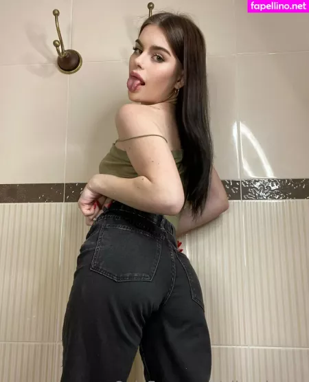 Nika Dream OnlyFans Thumbnail #XJ5tX8m6ND