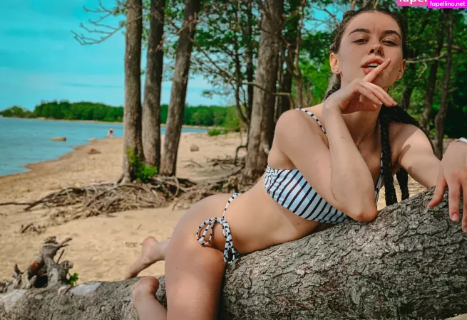 Nika Lodge OnlyFans Thumbnail #ahoAq00BCL