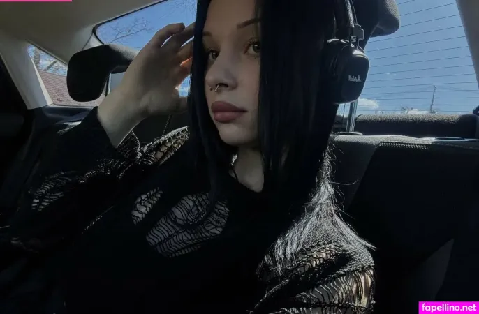 Nika Lun OnlyFans Thumbnail #RrftneRX0E