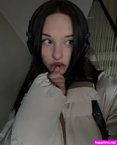 Nika Lun OnlyFans Thumbnail #eJMwqvDbt4