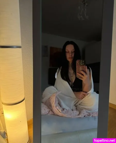 Nika Lun OnlyFans Thumbnail #q5o9QWe7h3