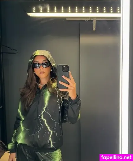 Nika Muhl OnlyFans Thumbnail #LEN7D6Jxjw