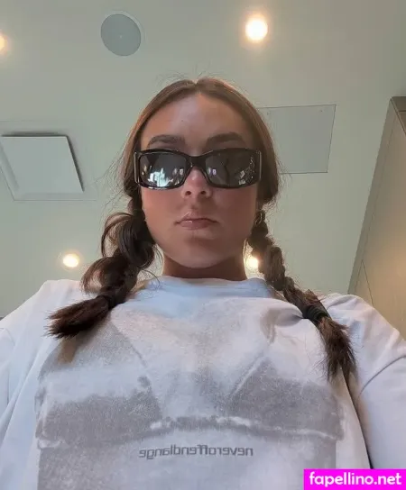 Nika Muhl OnlyFans Thumbnail #xTrF4oo3r7