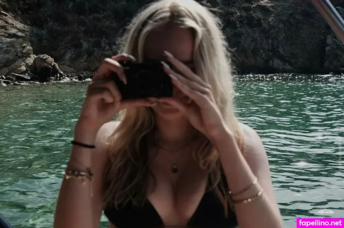 Nika Roeffen OnlyFans Thumbnail #rHl6Zb54zd