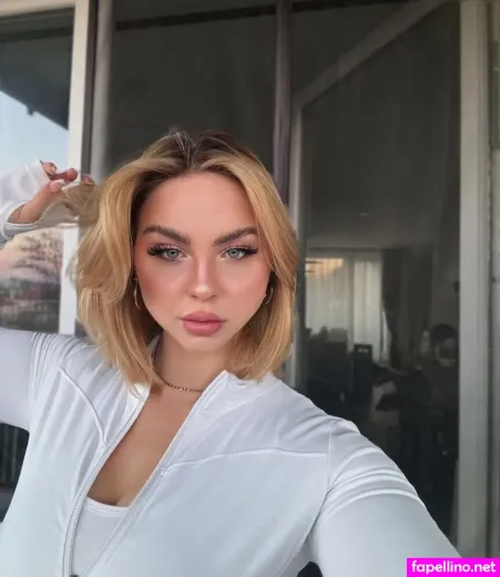 Nika Sofie 1 OnlyFans Thumbnail #5SGtSCg7Zh