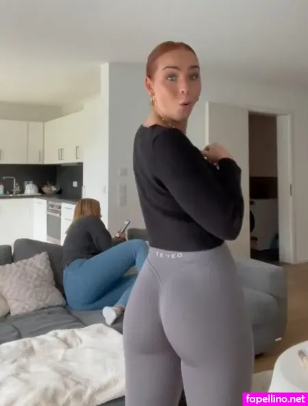 Nika Sofie 1 OnlyFans Thumbnail #HnSo3Ilarh