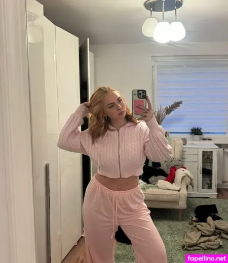 Nika Sofie 1 OnlyFans Thumbnail #z8BozLwbFo