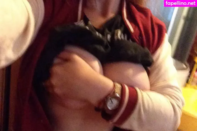 Nikachi OnlyFans Thumbnail #UqXQePrNc2