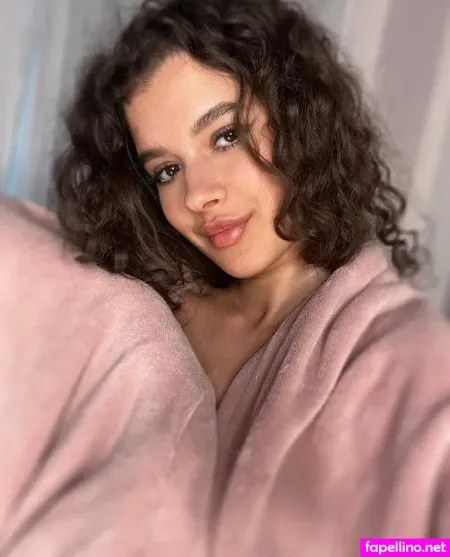 Nikadevis 1 OnlyFans Thumbnail #1EgTWCYIus