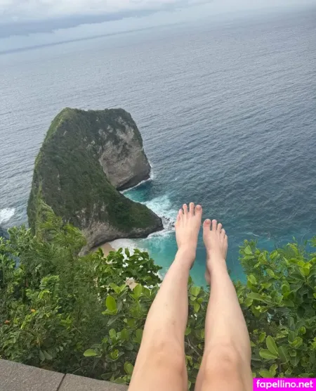 Nikadivine OnlyFans Thumbnail #2wogRuMaqu