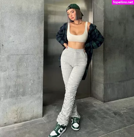 Nikahigashionna OnlyFans Thumbnail #QygeOoxmRe